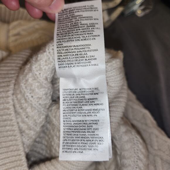 H&M Cream Sweater Womens M Cable Knit Ruffle Shoulder Cropped Neutral Cozy Boho - Picture 6 of 9